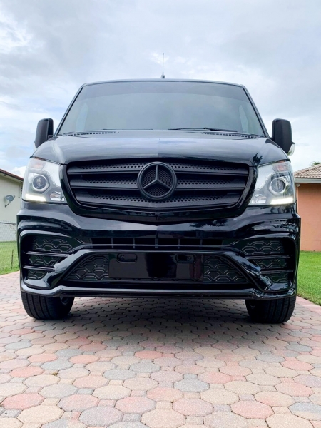 Photo Mercedes Benz Sprinter W906 kompletny zestaw karoserii przedni zderzak Elegance tuning 2013-2018 | DL Auto Design