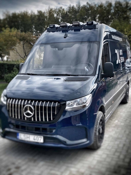 Photo Mercedes Benz Sprinter W906 kompletny zestaw karoserii spoiler dachowy z listwą świetlną tuning 2007-2018 | DL Auto Design