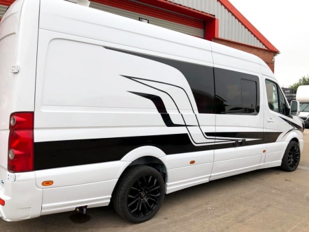 Photo Mercedes Benz Sprinter W906 kompletny zestaw karoserii progi boczne tuning 2007-2018 | DL Auto Design