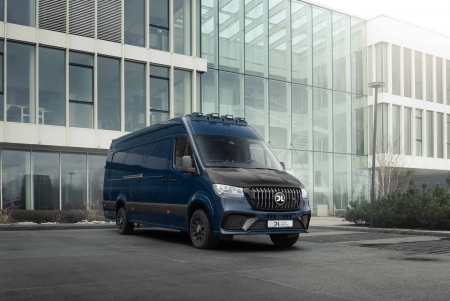 Photo Mercedes Benz Sprinter W907 W910 kompletny zestaw karoserii poszerzenia nadkoli tuning 2018-2025 | DL Auto Design