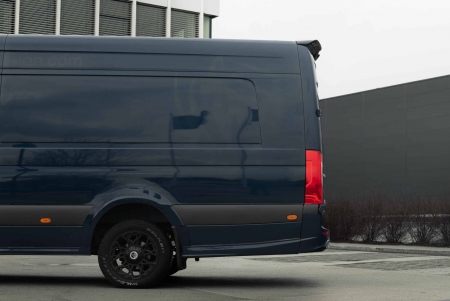 Photo Mercedes Benz Sprinter W907 W910 kompletny zestaw karoserii poszerzenia nadkoli tuning 2018-2025 | DL Auto Design