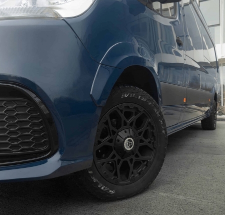 Photo Mercedes Benz Sprinter W907 W910 kompletny zestaw karoserii poszerzenia nadkoli tuning 2018-2025 | DL Auto Design