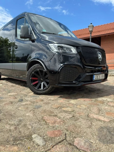Photo Mercedes Benz Sprinter W907 W910 kompletny zestaw karoserii grill przedni Star tuning 2018-2025 | DL Auto Design