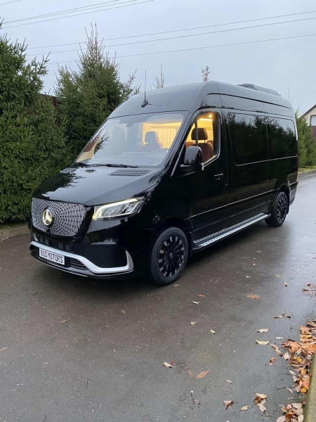 Photo Mercedes Benz Sprinter W907 W910 kompletny zestaw karoserii grill przedni Star tuning 2018-2025 | DL Auto Design