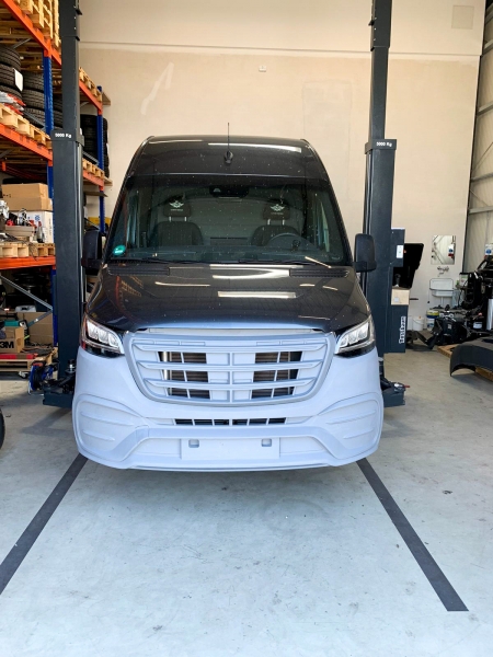Photo Mercedes Benz Sprinter W907 W910 kompletny zestaw karoserii grill przedni Elegance tuning 2018-2025 | DL Auto Design