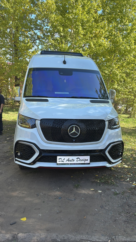 Photo Mercedes Benz Sprinter W907 W910 Full Body Kit Facelift Front Bumper Tuning 2018-2025 (With Parking Sensor) | DL Auto Design