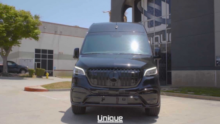 Photo Mercedes Benz Sprinter W907 W910 zestaw karoserii przedni zderzak Elegance tuning 2018-2025 (z czujnikiem parkowania). Grill przedni gratis | DL Auto Design