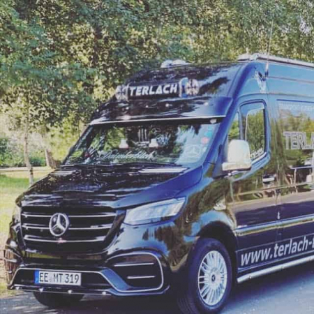 Photo Mercedes Benz Sprinter W907 W910 zestaw karoserii przedni zderzak Elegance tuning 2018-2025 (z czujnikiem parkowania). Grill przedni gratis | DL Auto Design