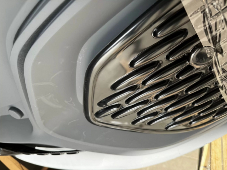 Photo Mercedes Benz Sprinter W907 W910 zestaw karoserii przedni zderzak Facelift tuning 2018-2025 (z czujnikiem parkowania). Ze światłami przeciwmgłowymi w tym projekcie zderzaka, grill przedni gratis | DL Auto Design