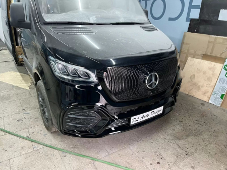 Photo Mercedes Benz Sprinter W907 W910 zestaw karoserii przedni zderzak Facelift tuning 2018-2025 (z czujnikiem parkowania). Ze światłami przeciwmgłowymi w tym projekcie zderzaka, grill przedni gratis | DL Auto Design