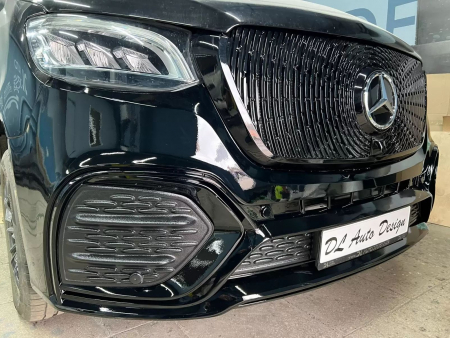 Photo Mercedes Benz Sprinter W907 W910 zestaw karoserii przedni zderzak Facelift tuning 2018-2025 (z czujnikiem parkowania). Ze światłami przeciwmgłowymi w tym projekcie zderzaka, grill przedni gratis | DL Auto Design