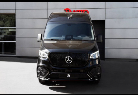 Photo Mercedes Benz Sprinter W907 Sport (przedni zderzak Facelift + grill przedni dowolny wzór + tylny zderzak dowolny wzór + progi boczne). Wysyłka do dowolnego kraju w Europie gratis | DL Auto Design