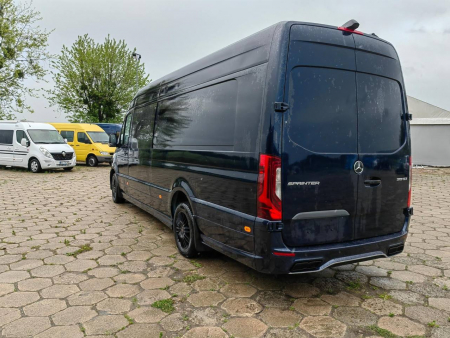 Photo Mercedes Benz Sprinter W907 VIP (przedni zderzak + grill przedni dowolny wzór + tylny zderzak + progi boczne). Wysyłka do dowolnego kraju w Europie gratis | DL Auto Design