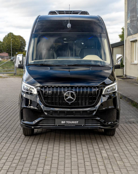 Photo Mercedes Benz Sprinter W907 VIP (przedni zderzak + grill przedni dowolny wzór + tylny zderzak + progi boczne). Wysyłka do dowolnego kraju w Europie gratis | DL Auto Design
